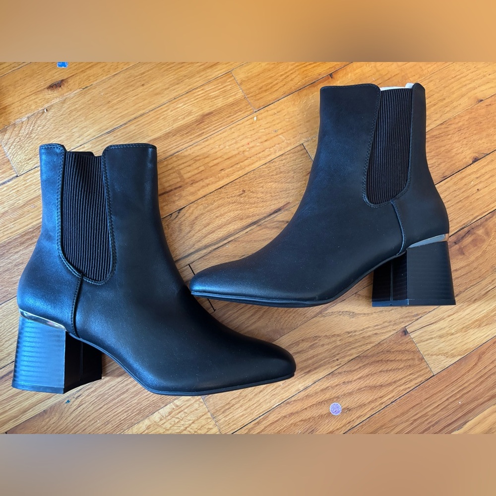 Alfani Women's Rockee Square-Toe Booties size 9 nwot